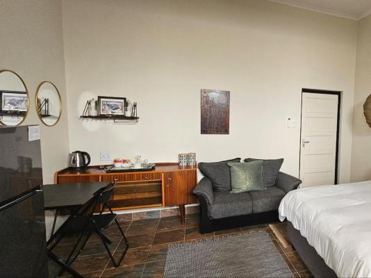 Prospectors Inn - 249453