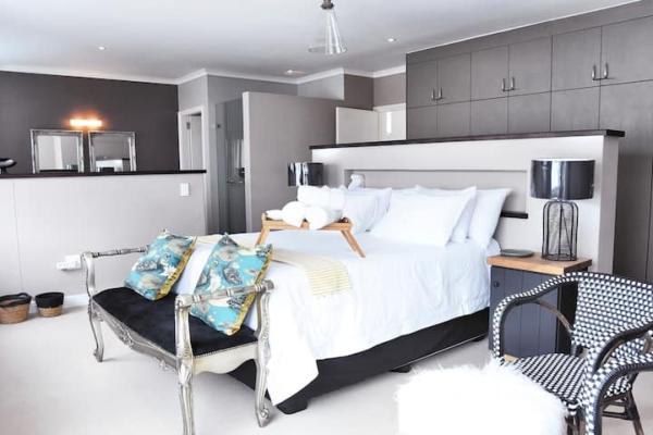 4on Pebbles Holiday Home - 249649