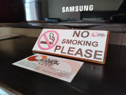 No Smoking Rooms