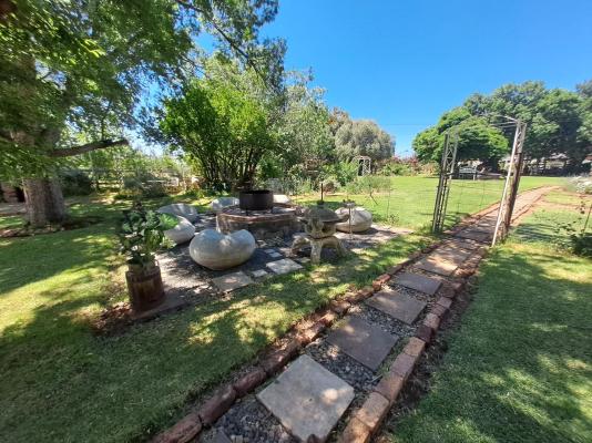 Sundown Lodge and Conference - 249736