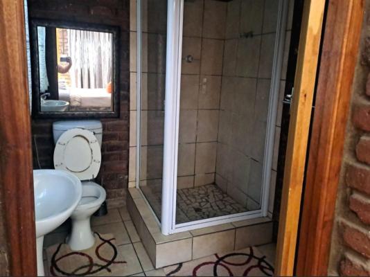 Sundown Lodge and Conference - 249747