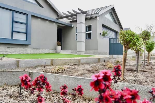 Dream Oasis Self-Catering - 249852