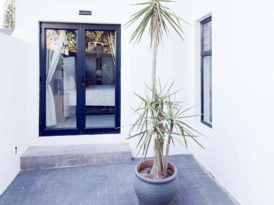 Catalyst Guesthouse - 249998