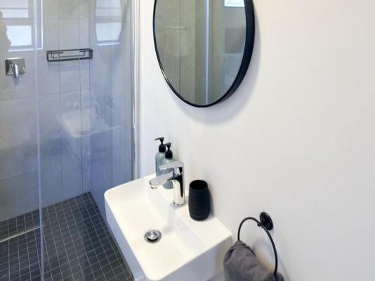 Catalyst Guesthouse - 250001