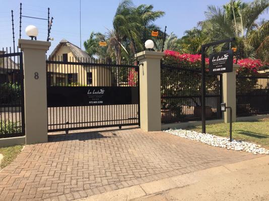 La Lechere Guest House - 250122