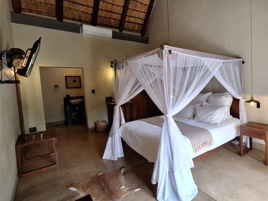 La Lechere Guest House - 250136