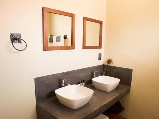 La Lechere Guest House - 250138