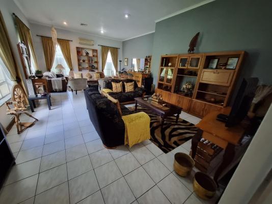 Loerie Lodge Guest House - 250185