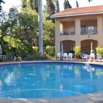 Loerie Lodge Guest House - 250192