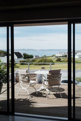 Whale Away Guest House - 250251