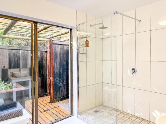 BonBini Guest House - 250381