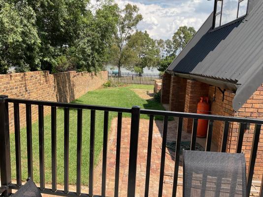 Ericka's Luxurious Guesthouse - 250514