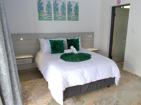 Hospital View Guesthouse - 250559