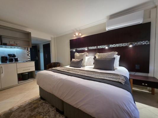 Promenade Place Nelspruit - 250595