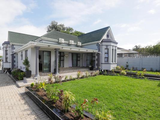 Riveria Guest Lodge and Spa - 250610