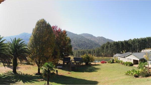 Emahlathini Guest Farm - 250676