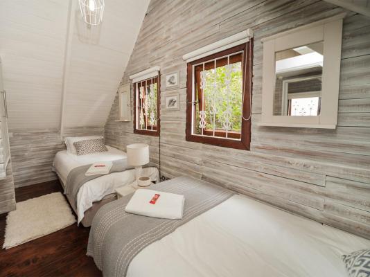 Viewpoint Estate Accommodation - 250862