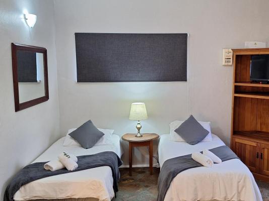 Hantam Klipwerf Gastehuis - 250967