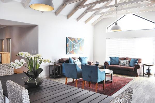 Lunara Coastal Retreat - 251027