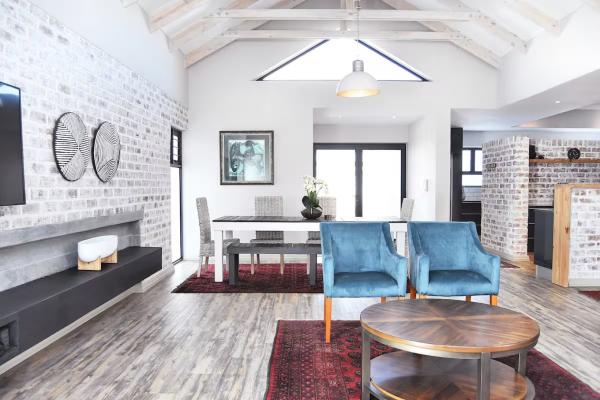 Lunara Coastal Retreat - 251028