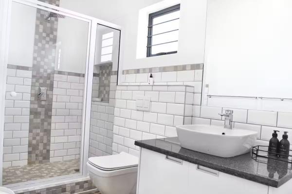 Lunara Coastal Retreat - 251031