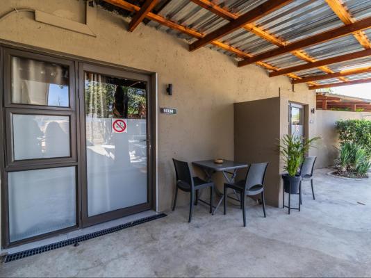 Bosveld In Die Stad 2 - 251055