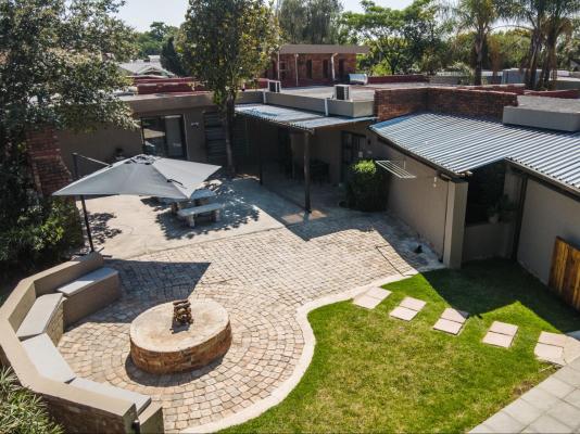 Bosveld In Die Stad 2 - 251057