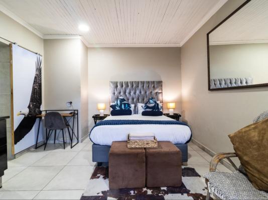 Bosveld In Die Stad 2 - 251062