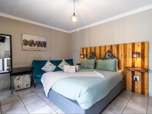 Bosveld In Die Stad 2 - 251072