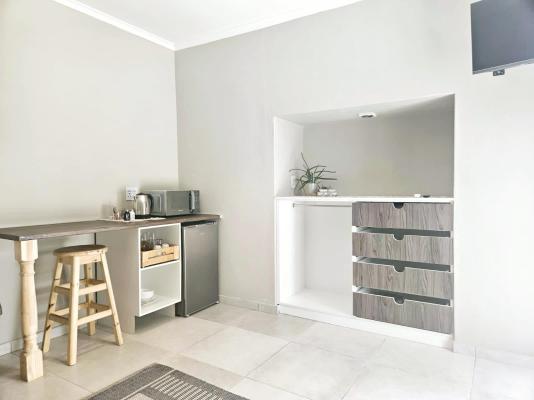 Bosveld In Die Stad 2 - 251129