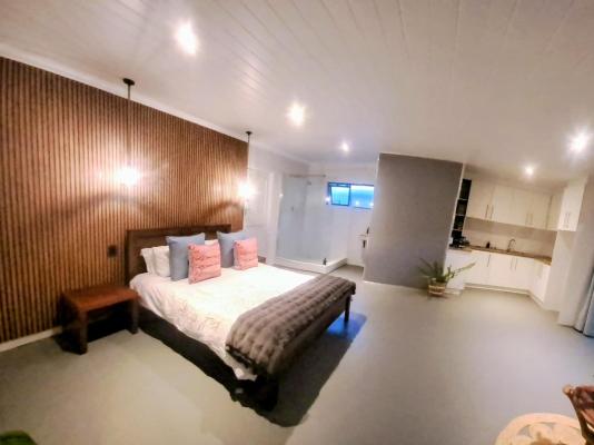 Southern Right Guest House - 251205