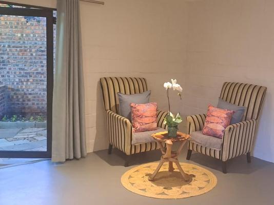 Southern Right Guest House - 251206