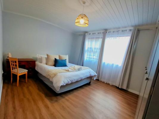 Southern Right Guest House - 251207