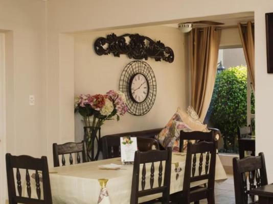 Oaklands Inn & Conference Centre - 251331