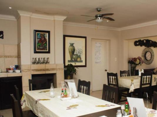 Oaklands Inn & Conference Centre - 251340