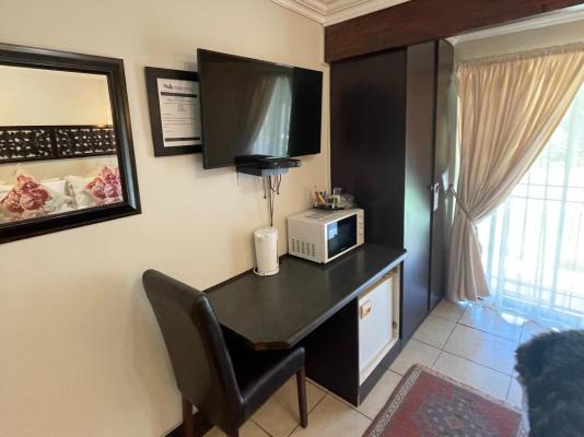 Oaklands Inn & Conference Centre - 251359