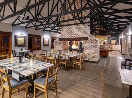 Etosha Safari Lodge - 251580