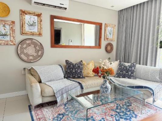 Instellies Self-Catering Apartment - Seating area