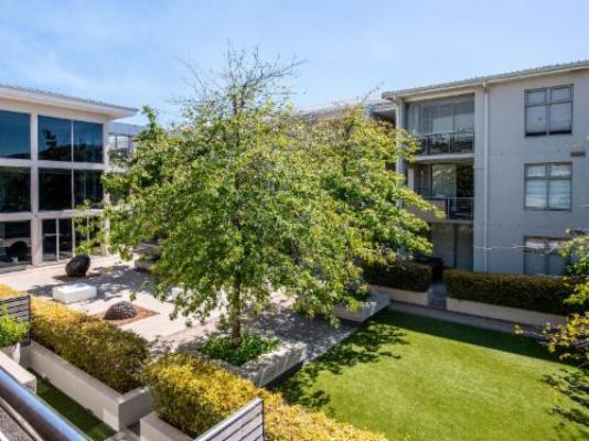 Instellies Self-Catering Apartment - Garden