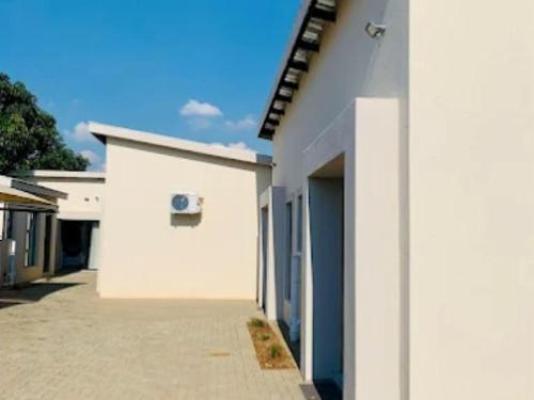 The Botik Hides - Property / Building