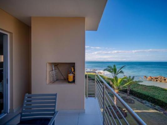 Coral Castle - Braai/BBQ facilities