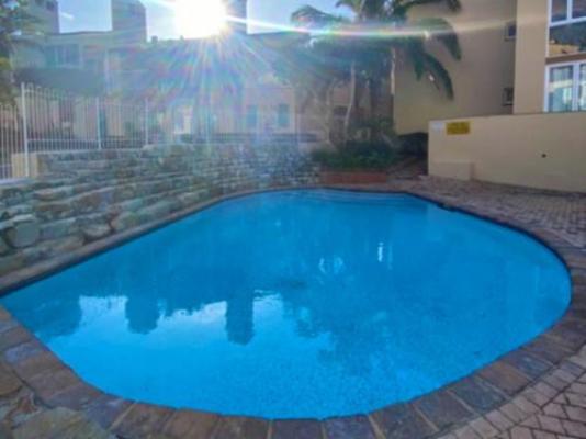 Coral Castle - Swimming pool