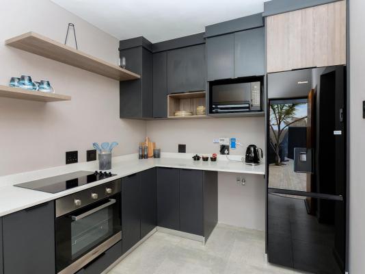 Grey Luxury Accommodation Langebaan - 251970