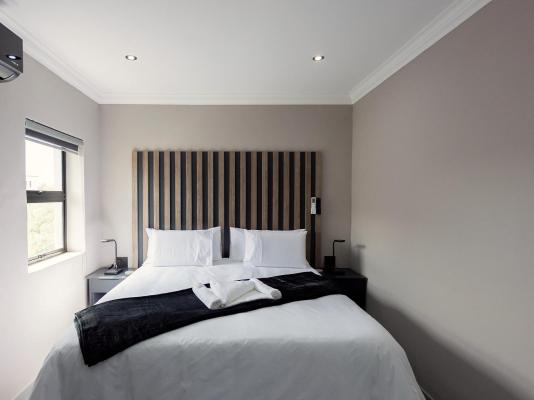 Grey Luxury Accommodation Langebaan - 251977