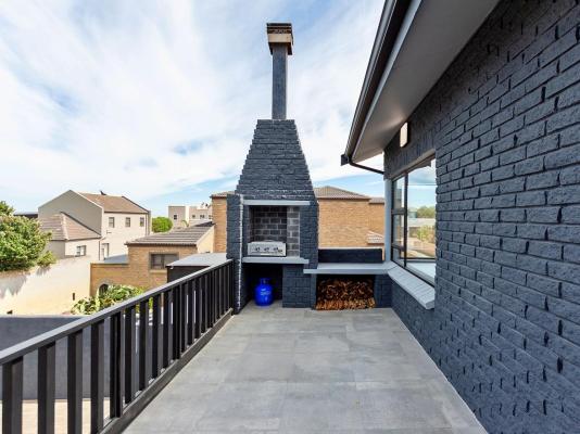 Grey Luxury Accommodation Langebaan - 251979