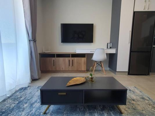 GQ Short Stays - 252052