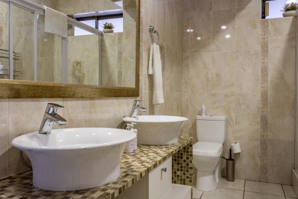 Sunrock Guesthouse - 252195