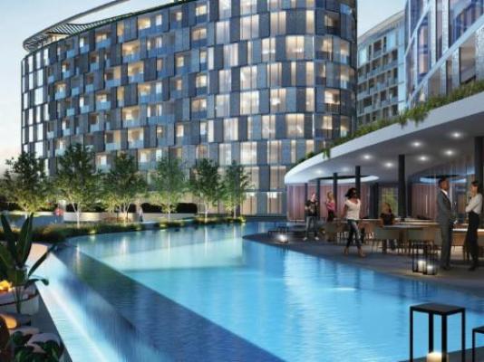 Lux @ Ellipse Galelileo - Pool view