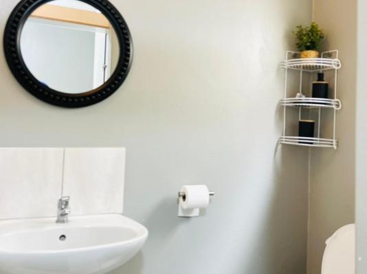 P Wake Luna Guest house - 252619