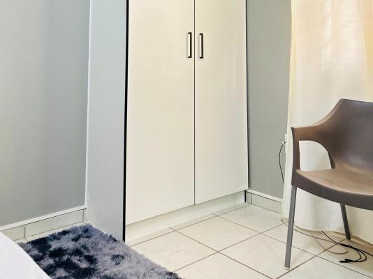 P Wake Luna Guest house - 252624